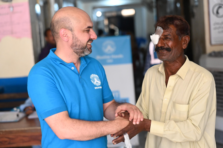 Muslim Hands Gift Of Sight